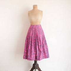 pleated-skirt