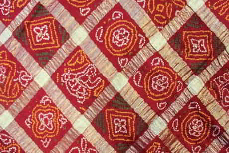 Close view of Gharcholu