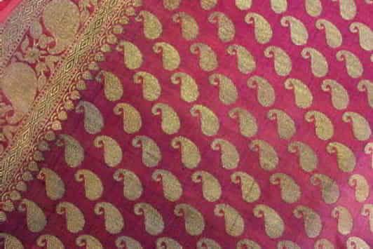 Paisely motifs in Banaras Brocade